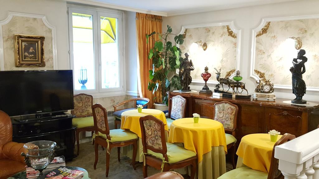 Hotel Relax Марсилия Екстериор снимка