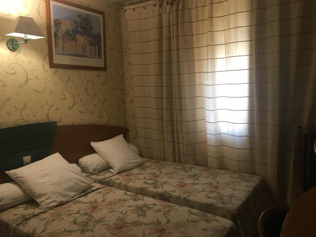 Hotel Relax Марсилия Екстериор снимка